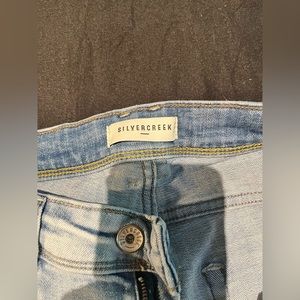 Never wear before. Brandnew pants